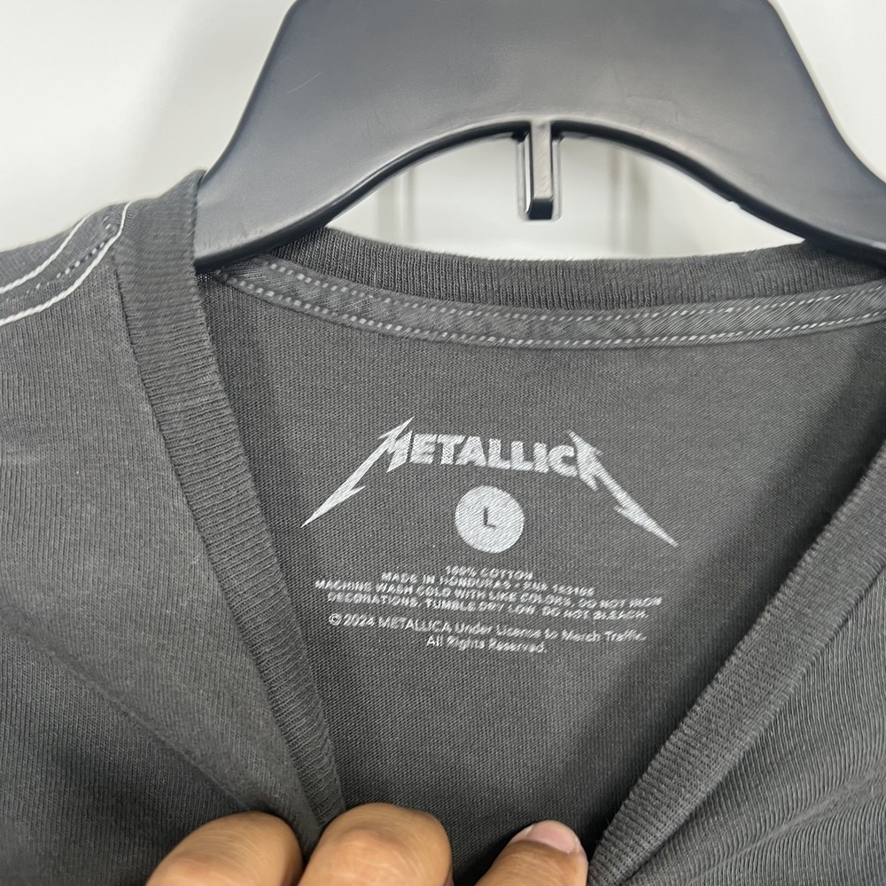 Metallica And Justice for All T Shirt Mens L Band Rock Tour Concert Black SS EUC - Picture 3 of 7